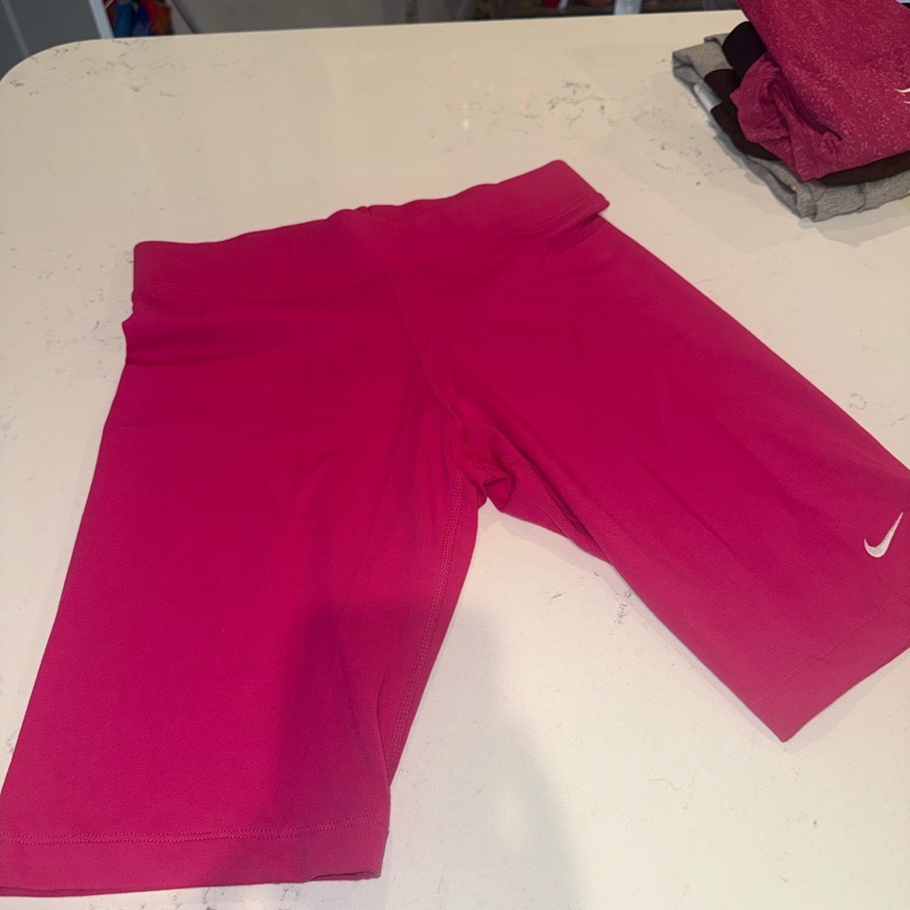 NWT Nike Bright Pink Performance Bike Shorts